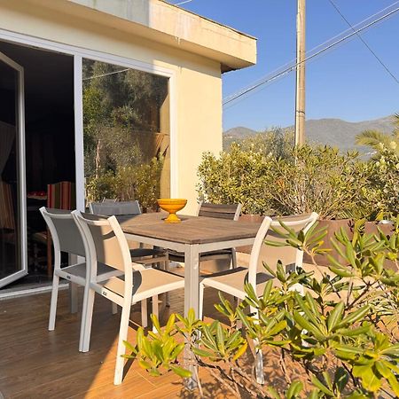 Casa Bisou Italia Wifi Et Parking Free Privato Villa Diano San Pietro Exterior foto