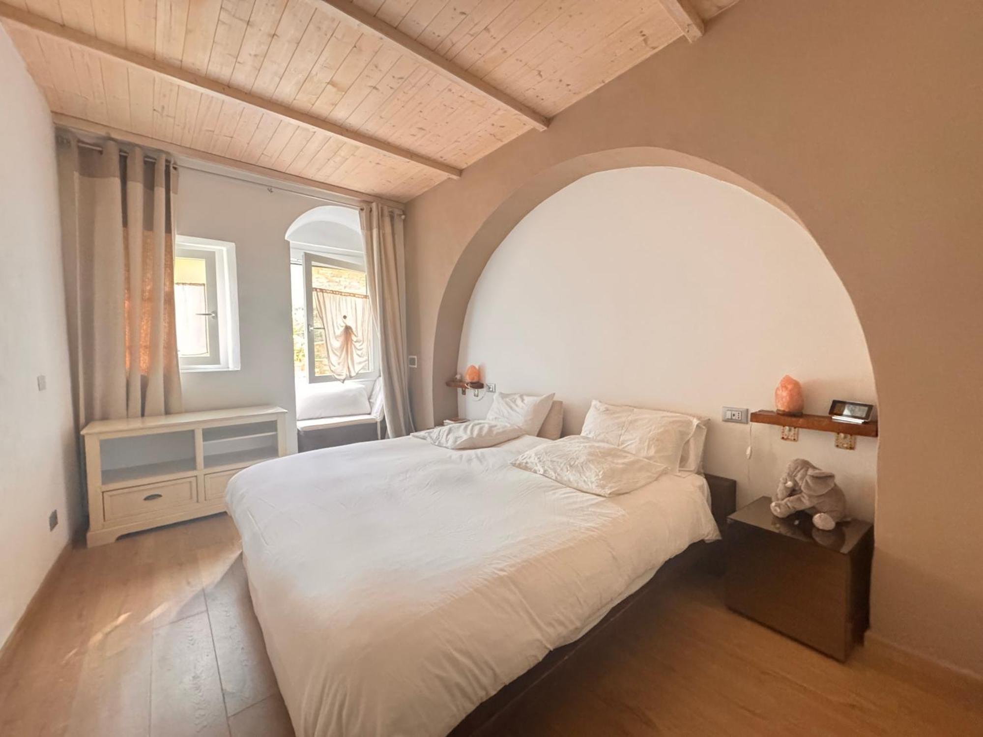 Casa Bisou Italia Wifi Et Parking Free Privato Villa Diano San Pietro Exterior foto